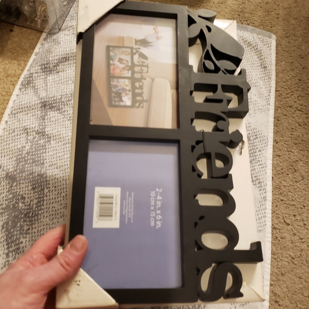 "Friends" Decor Frame, NWT, Black Friends decoration picture frames - Picture 4 of 11